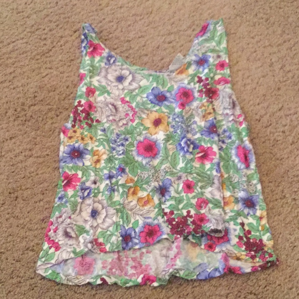 Sleeveless top